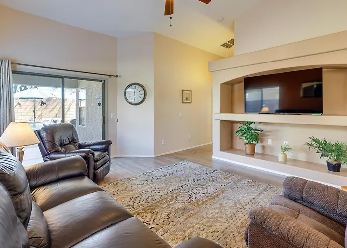 Swim, Golf, Unwind! W/ Patio Holiday home Queen Creek